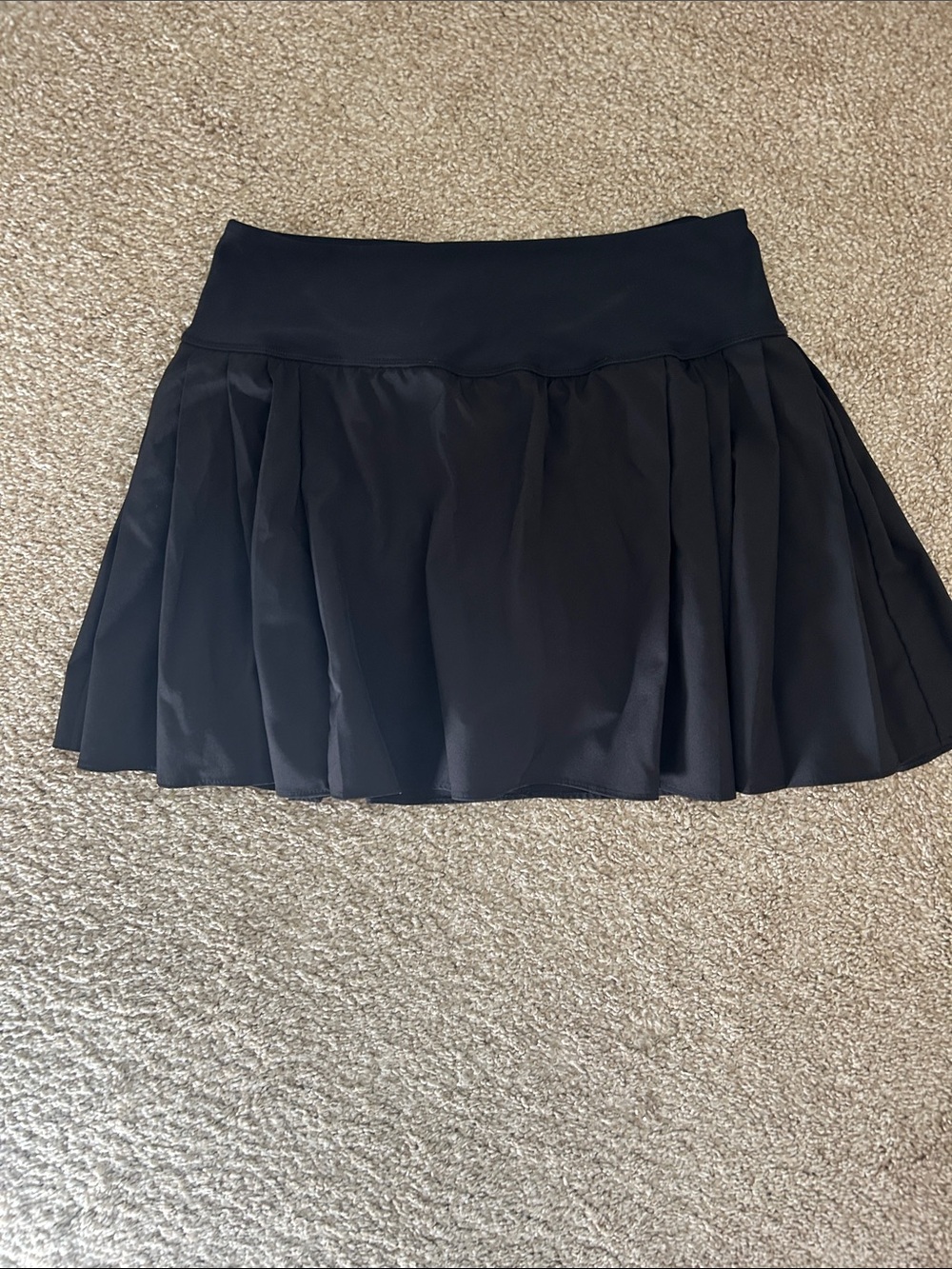 Old Navy Black Circle Skater Skirt